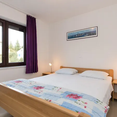 Koralj 2 With A Heated Pool *