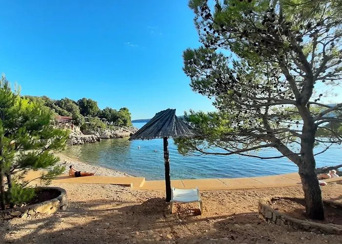 Koralj 2 With A Heated Pool