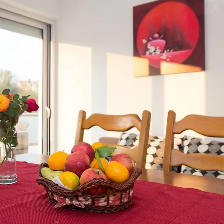 Koralj 2 With A Heated Pool Apartmán *