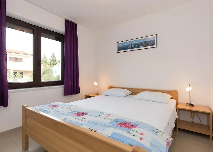 Koralj 2 With A Heated Pool *